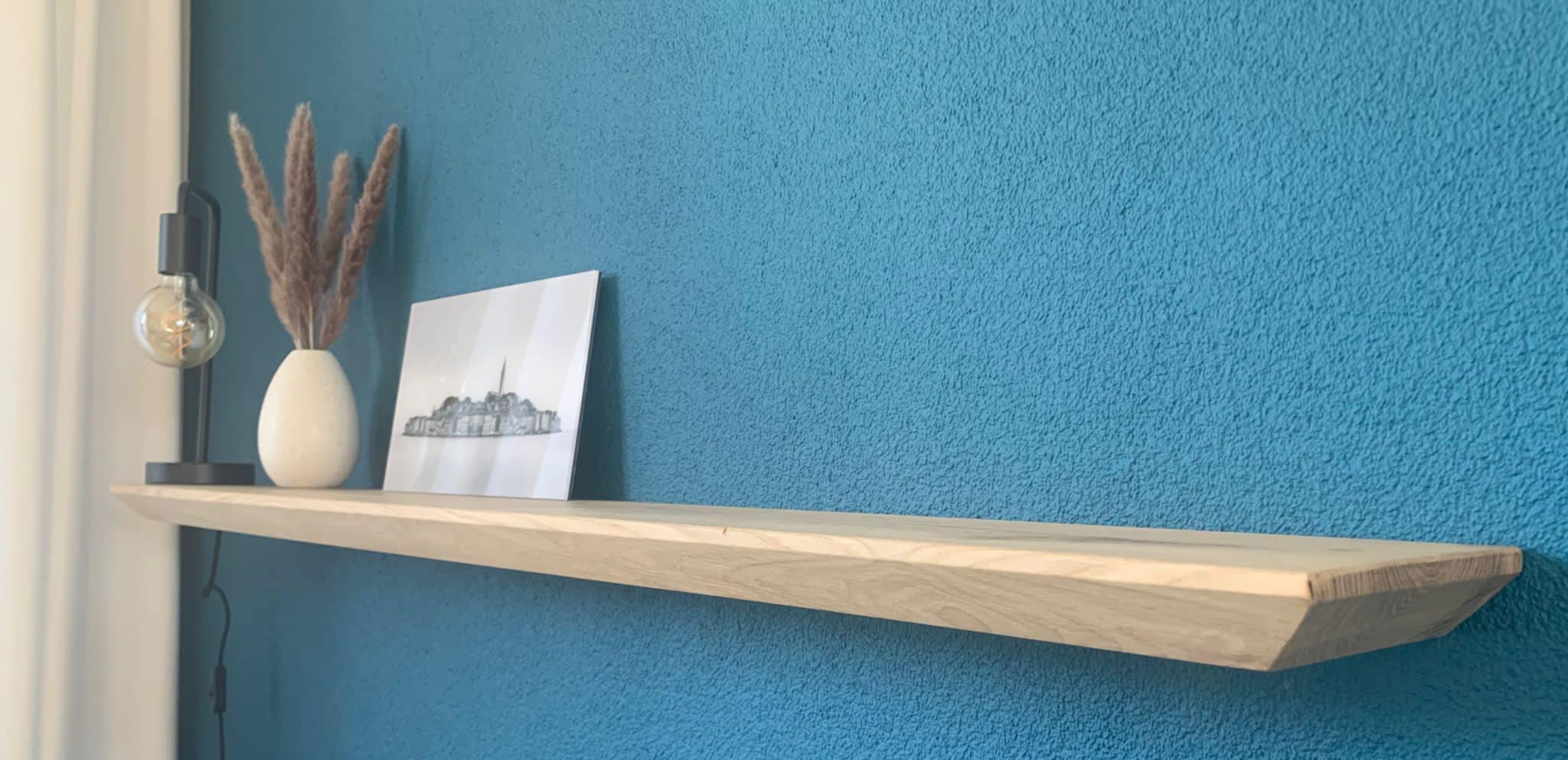 Eiken Wandplank In Een Hoekopstelling Dimbare Led